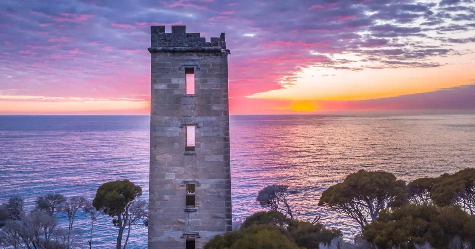 Boyd Tower at Red Point, Beowa National Park